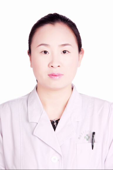 吃狗肉喝蓝莓泡的酒会引起食物中毒.